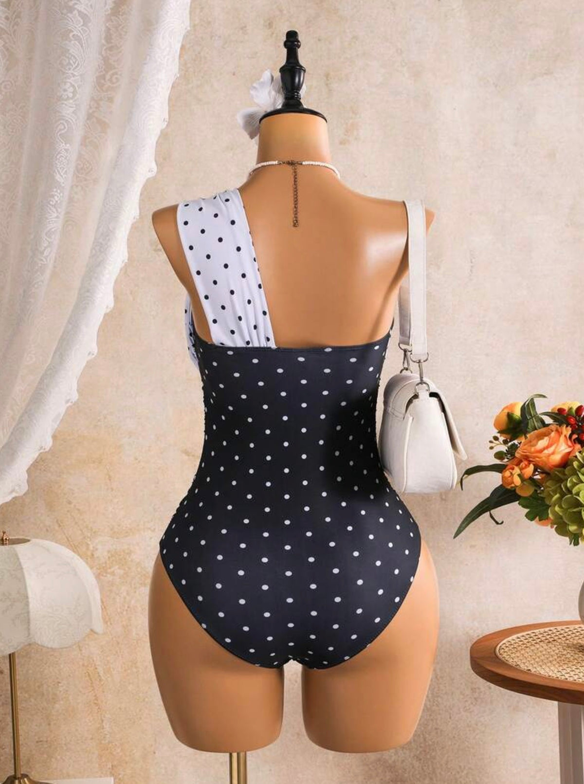 Entero Polka Dots