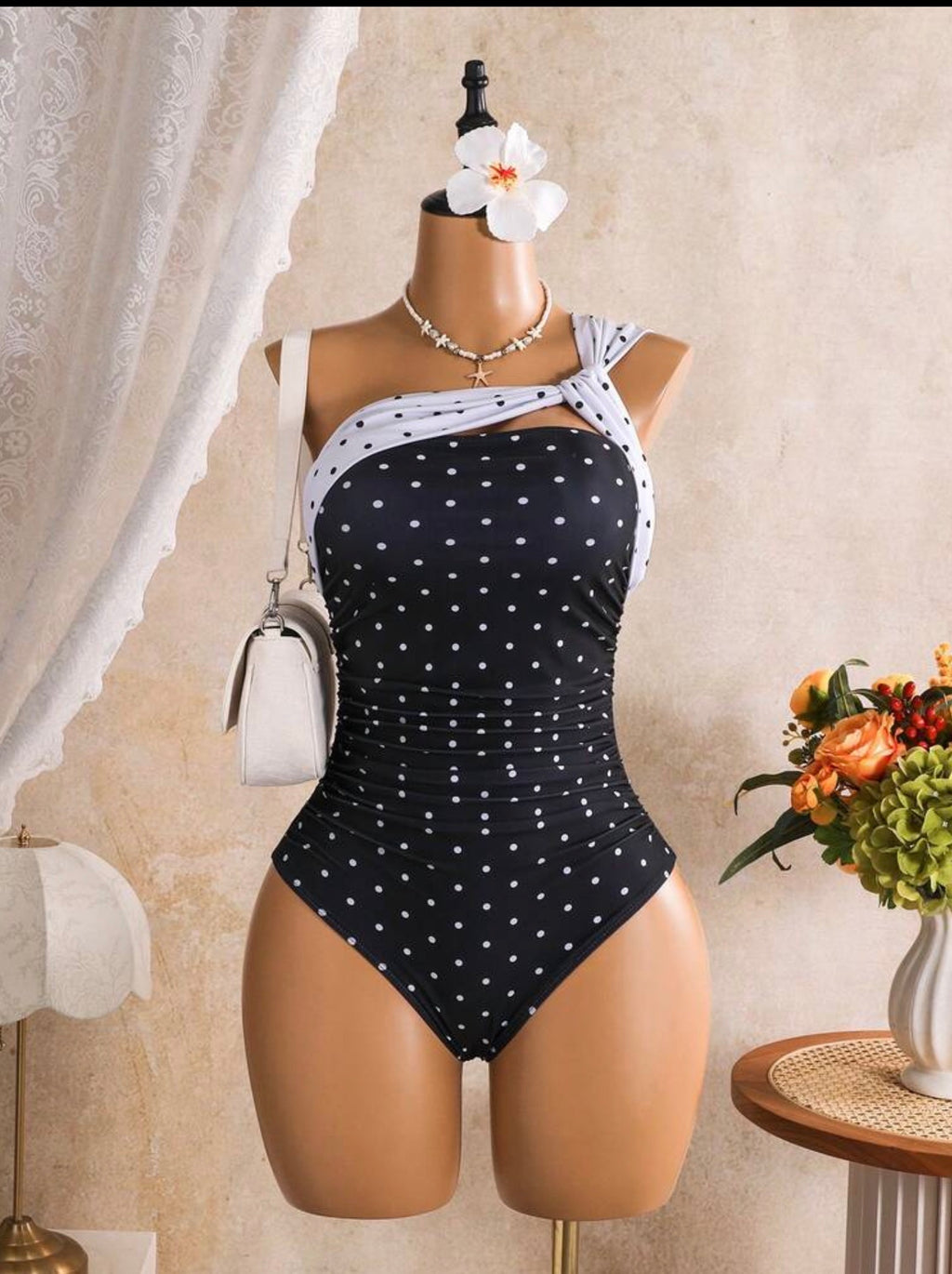 Entero Polka Dots