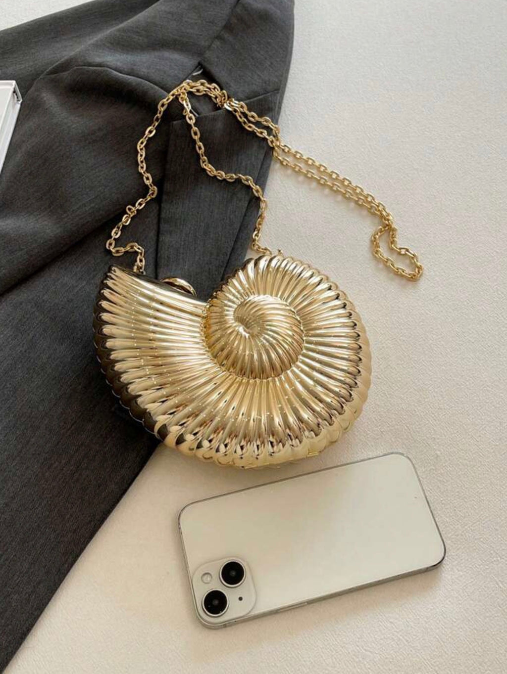 Snail Bag